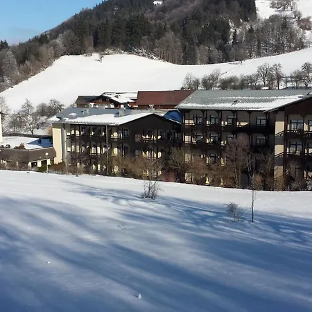 Gesundheitsresort Salzerbad Hotel *